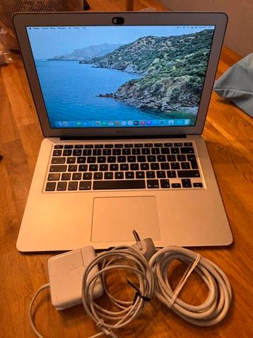 MacBook Air 13’ | i5 | 2017 | 128GB | 8GB beschikbaar voor biedingen