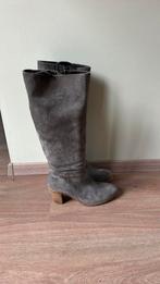 Hoge suede grijze laarzen maat 41, Ophalen of Verzenden, Zo goed als nieuw, Grijs, Hoge laarzen