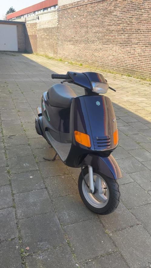 Piaggio Zip type 1 70cc, Fietsen en Brommers, Scooters | Yamaha, Zo goed als nieuw, Overige modellen, Maximaal 45 km/u, Benzine