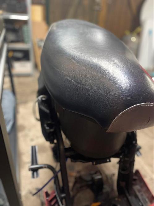 Piaggio skipper zadel, Motoren, Tuning en Styling, Ophalen of Verzenden