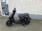 LEUKE PIAGGIO ZIP SP 45 4-TAKT MAT ZWART BROM  BJ2011 9000