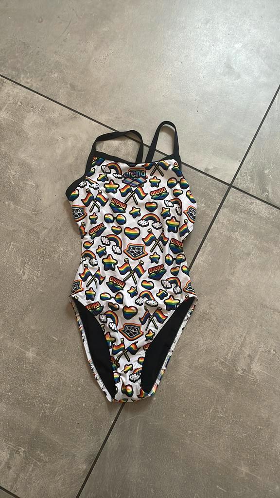 Arena badpak mt 36, Kleding | Dames, Badmode en Zwemkleding, Zo goed als nieuw, Badpak, Wit, Verzenden