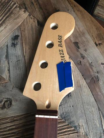 Jazz bass hals “ rosewood toets- dot inlays-F repair logo beschikbaar voor biedingen