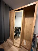 Houten kledingkast drie deurs als nieuw, Huis en Inrichting, Kasten | Kledingkasten, 200 cm of meer, Ophalen of Verzenden, Zo goed als nieuw