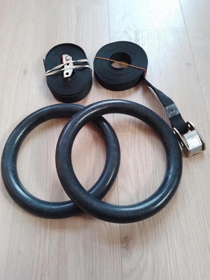 Gymringen set met banden - 4.5 meter en 2,5 cms breed, Sport en Fitness, Fitnessmaterialen, Gebruikt, Overige typen, Armen, Borst