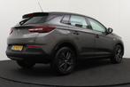 Opel Grandland 1.2T Turbo Aut. 120 Jaar Edition Carplay Crui, 65 €/maand, Gebruikt, 1199 cc, Leder en Stof