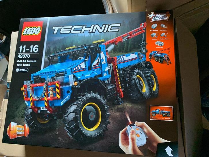 Lego Technic 42070 - 6x6 allterrain-sleepwagen *NIEUW*, Kinderen en Baby's, Speelgoed | Duplo en Lego, Nieuw, Lego, Complete set