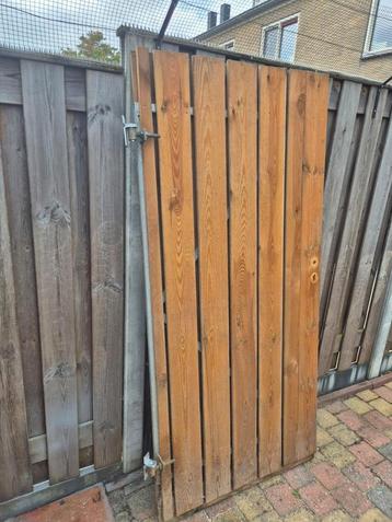 Houten poort 90x190cm met scharnier en slotgat beschikbaar voor biedingen