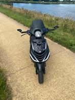 Piaggio Zip 4t | bj 2014, Fietsen en Brommers, Scooters | Piaggio, Ophalen, Maximaal 45 km/u, Zip, Zo goed als nieuw