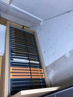 1 oersoons bed met lattenbodem en hoofdbord