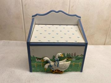 Houten Bak(je) Ganzen beschikbaar voor biedingen