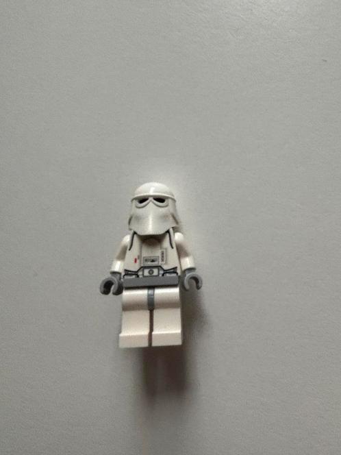 Lego star wars snowtrooper minifiguur/poppetje sw0101, Kinderen en Baby's, Speelgoed | Duplo en Lego, Zo goed als nieuw, Ophalen of Verzenden