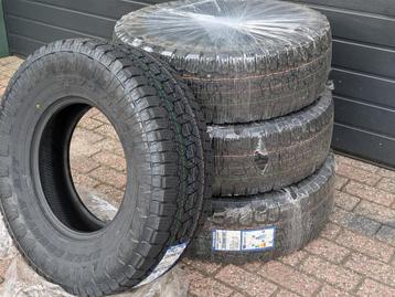 4X 16INCH ALLTERRAIN BANDEN TOYO TIRES beschikbaar voor biedingen