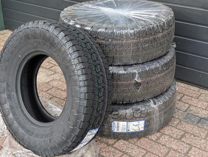 4X 16INCH ALLTERRAIN BANDEN TOYO TIRES, Auto-onderdelen, Banden en Velgen, Band(en), All Season, 16 inch, 275 mm, Terreinwagen