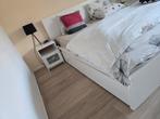 Ikea Malm bed 180x200 (zonder lattenbodem), Gebruikt, Wit, Tweepersoons, Ophalen of Verzenden