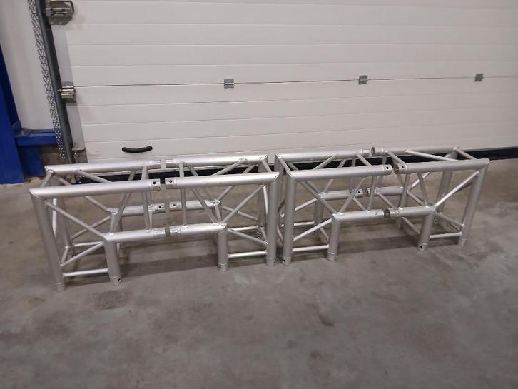 Vierkant Microtruss 2-weg 90 graden hoek, Muziek en Instrumenten, Licht en Laser, Zo goed als nieuw, Overige typen, Ophalen