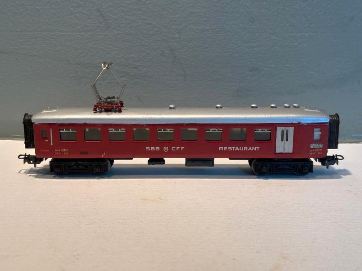 Märklin 4035 restauratiewagen van de SBB CFF, Hobby en Vrije tijd, Modeltreinen | H0, Gebruikt, Wagon, Wisselstroom, Märklin, Ophalen of Verzenden