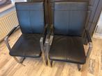 Twee zwarte leren eetkamerstoelen henders en hazel, Ophalen