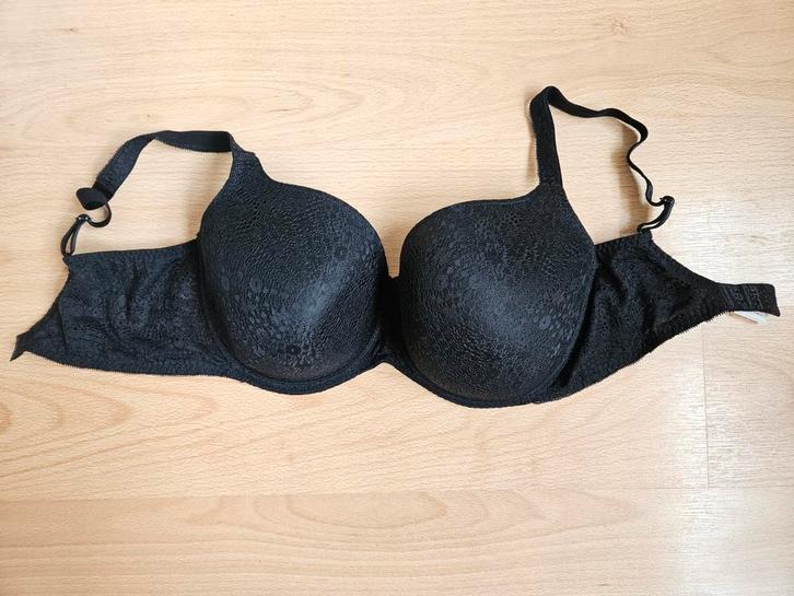 BH Primadonna twist Epirus 80F zwart z.g.a.n., Kleding | Dames, Ondergoed en Lingerie, BH, Zwart, Ophalen of Verzenden