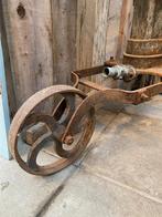 Landelijke verrijdbare wijnpomp pomp, Antiek en Kunst, Antiek | Gereedschap en Instrumenten, Ophalen