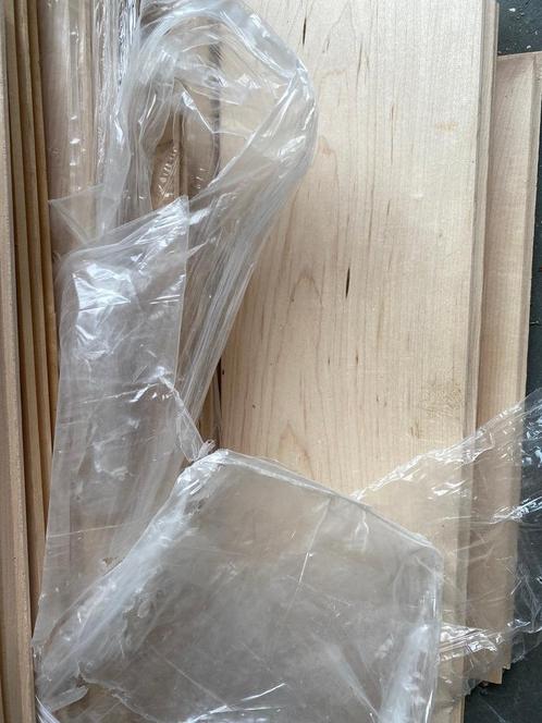 € 11,- per m2.  NIEUW massief maple vloer, Doe-het-zelf en Verbouw, Vloerdelen en Plavuizen, Nieuw, Vloerdelen of -planken, Hout