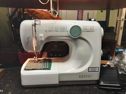 LIFETEC NAAIMACHINE MODEL LT8709, Hobby en Vrije tijd, Naaimachines en Toebehoren, Gebruikt, Overige merken, Ophalen of Verzenden