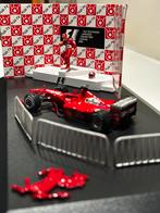 ZELDZAME Ferrari Schumacher F1 diorama la Mini Miniera 1:43, Hobby en Vrije tijd, Modelauto's | 1:43, Overige merken, Auto, .