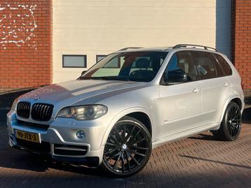 BMW X5 4.8i Xdrive| Trekhaak | 22 Inch | Panorama Dak |Xenon beschikbaar voor biedingen