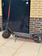 Redbull racing step, Ophalen of Verzenden, Zo goed als nieuw, Elektrische step (E-scooter)