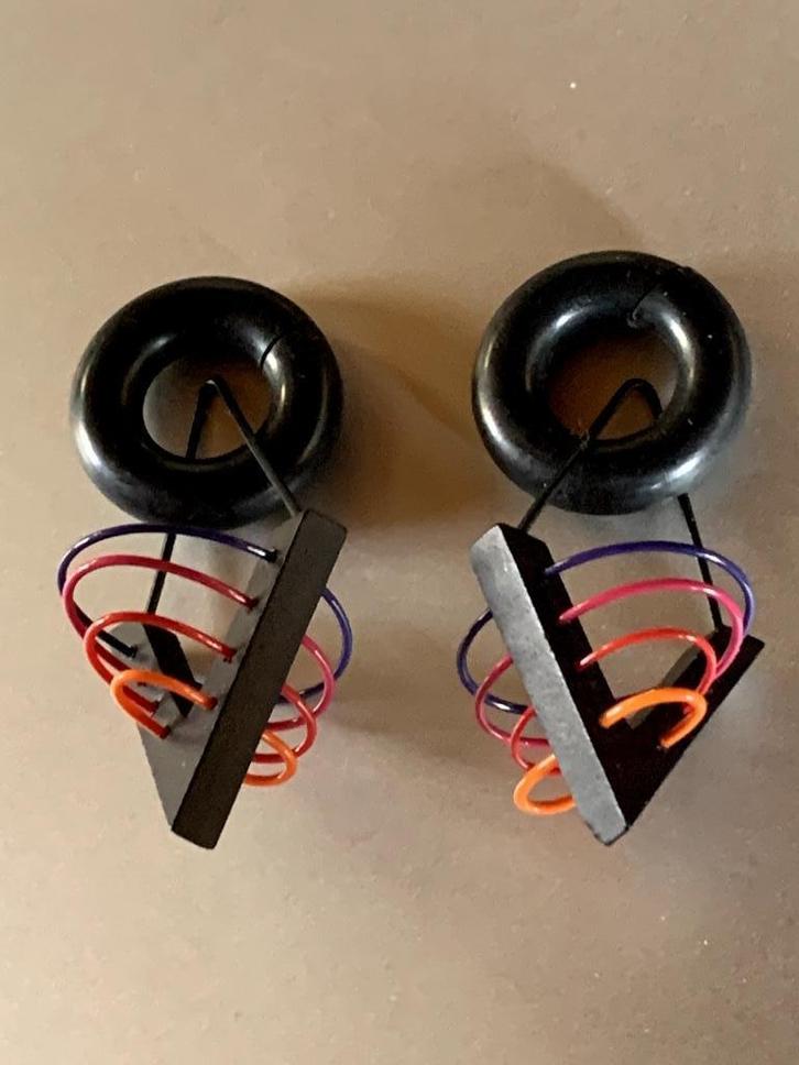 Aparte modernist oorbellen, hout + kunststof, magneet slot, Sieraden, Tassen en Uiterlijk, Oorbellen, Zo goed als nieuw, Hangers