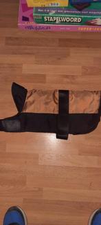 Honden jasje, Dieren en Toebehoren, Ophalen, Zo goed als nieuw, Hondenjas