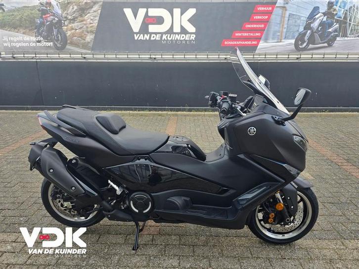 Yamaha TMAX TECH MAX 560 (bj 2025), Motoren, Motoren | Yamaha, Bedrijf, Scooter, 12 t/m 35 kW, Minimaal motorrijbewijs A2