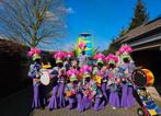 Kleurrijke loopgroep 9 personen, Ophalen, Zo goed als nieuw, Maat 46/48 (XL) of groter, Carnaval