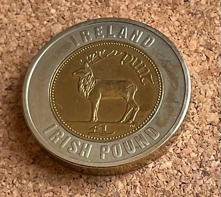 Penning - The Old European Currency - Irish Pound, Postzegels en Munten, Penningen en Medailles, Overige materialen, Buitenland