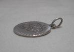 Zilveren vintage OHM hanger nr.468, Verzenden, Zo goed als nieuw, Kruis of Symbool, Zilver