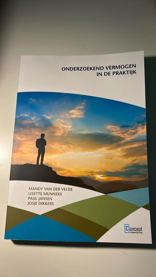 Lisette Munneke - Onderzoekend vermogen in de praktijk, Boeken, Schoolboeken, Zo goed als nieuw, Nederlands, Overige niveaus, Ophalen of Verzenden