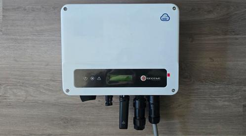 Goodwe GW3000-XS met wifimodulle., Doe-het-zelf en Verbouw, Overige Doe-het-zelf en Verbouw, Ophalen of Verzenden