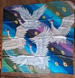 Vintage Japanse zijden Shawl met Kraanvogels, rolzoom, Kleding | Dames, Ophalen of Verzenden, Nieuw, Sjaal