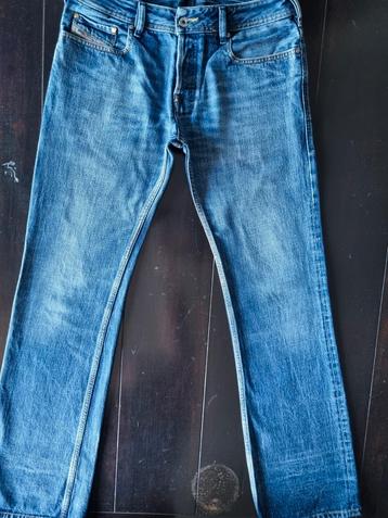 CLASSIC DIESEL ZATINY REGULAR BOOTCUT JEANS SIZE 31/34!! beschikbaar voor biedingen