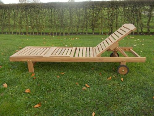 Twee nieuwe teak houten ligbedden., Tuin en Terras, Ligbedden, Zo goed als nieuw, Teakhout, Verstelbaar, Verrijdbaar, Ophalen