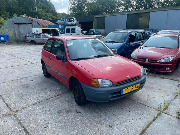Te koop Toyota Starlet in onderdelen, Auto-onderdelen, Overige Auto-onderdelen, Toyota, Gebruikt, Ophalen of Verzenden
