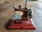 Casige Engelse kinder naaimachine. 40/50 vintage., Antiek en Kunst, Antiek | Speelgoed, Ophalen