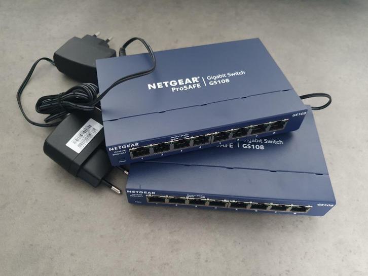 NetGear 8 Port Gigabit Switch, Computers en Software, Netwerk switches, Zo goed als nieuw, Ophalen of Verzenden