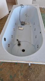 Gratis bad! Villeroy en Boch met side jet, Doe-het-zelf en Verbouw, Sanitair, Ophalen, Zo goed als nieuw, Bad
