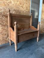 Antiek bankje met klep, Antiek en Kunst, Ophalen