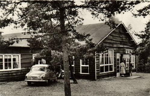 R.K. Vakantieoord Krimdal, Hoenderloo, Hoofdgebouw - auto -, Verzamelen, Ansichtkaarten | Nederland, Gelopen, 1920 tot 1940, Ophalen of Verzenden