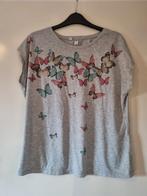 Grijze vlinder shirt, Maat 42/44 (L), Ophalen of Verzenden, Korte mouw, Grijs