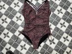 Dames badpak van het merk BEACHWAVE. maat 46F, Kleding | Dames, Badmode en Zwemkleding, Zwart, Nieuw, Badpak, Ophalen of Verzenden