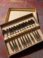 Advocaat lepeltjes >60jr oud, Ophalen