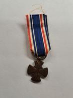 Miniatuur mobilisatie kruis, Ophalen of Verzenden, Nederland, Lintje, Medaille of Wings